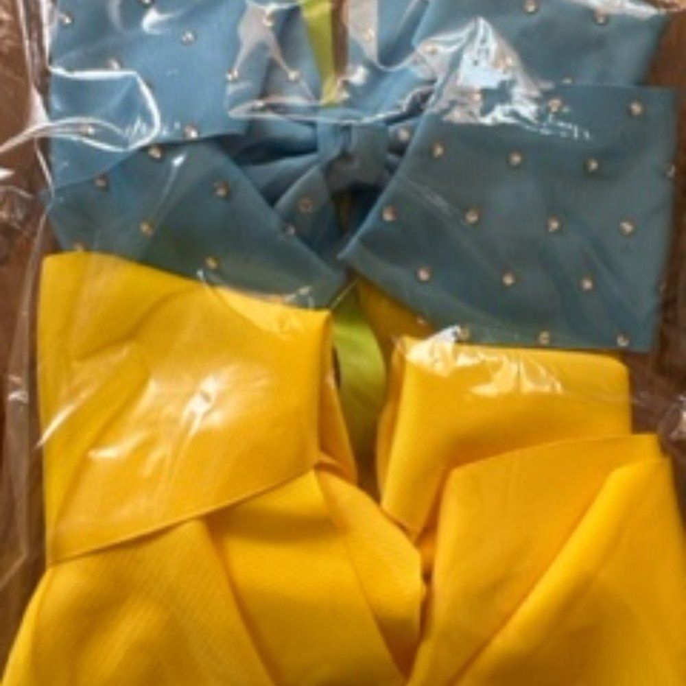 Bundle of (2) 8" Hairbows - B8142 Handmade NWT Boutique